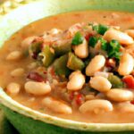 Hearty Turkey and White Bean Chili: A Flavorful Twist