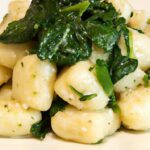 Wholesome Fresh Spinach & Ricotta Gnocchi: A Flavorful Delight