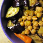 Hearty Eggplant & Chickpea Stew: A Flavorful Comfort Bowl