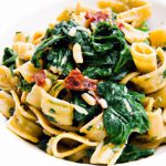 Sun-Dried Tomato Pasta with Spinach: A Flavorful Twist